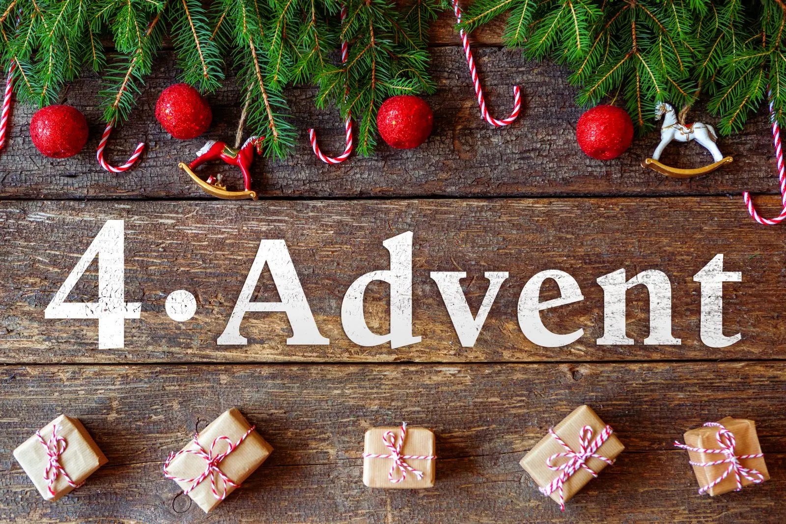 Adventswünsche mit einer roten kerze für einen schönen 3. Advent.
