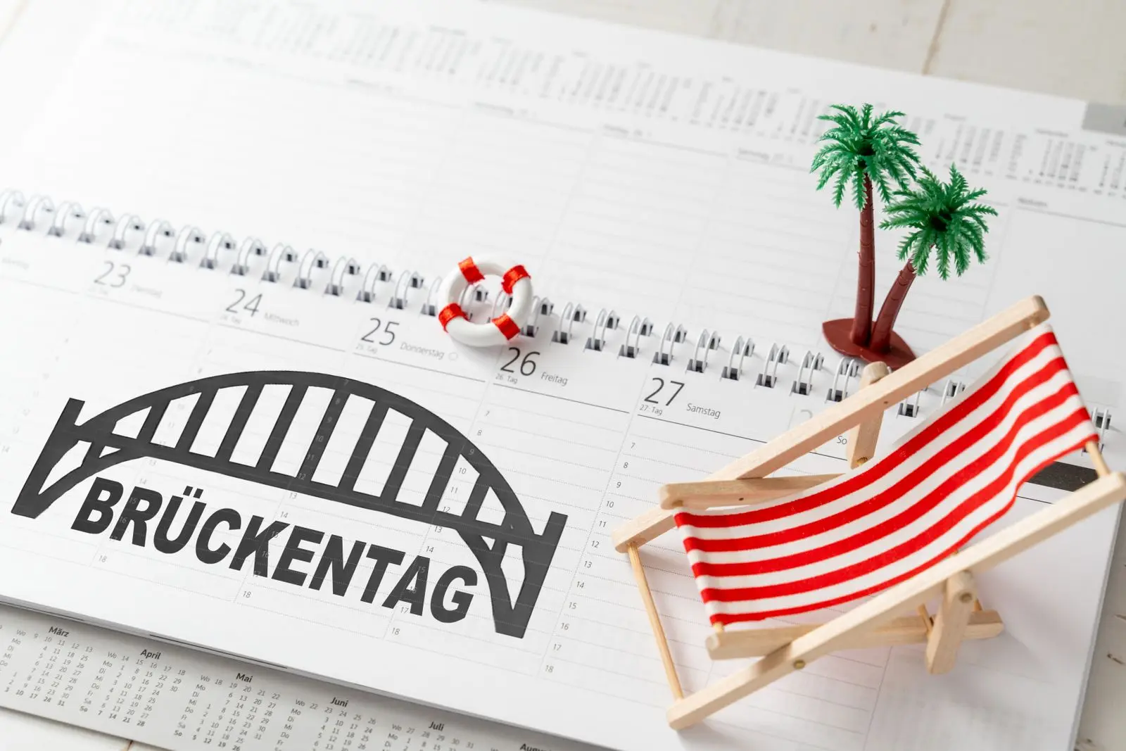 Brückentag und urlaub in thüringen auf kalender.