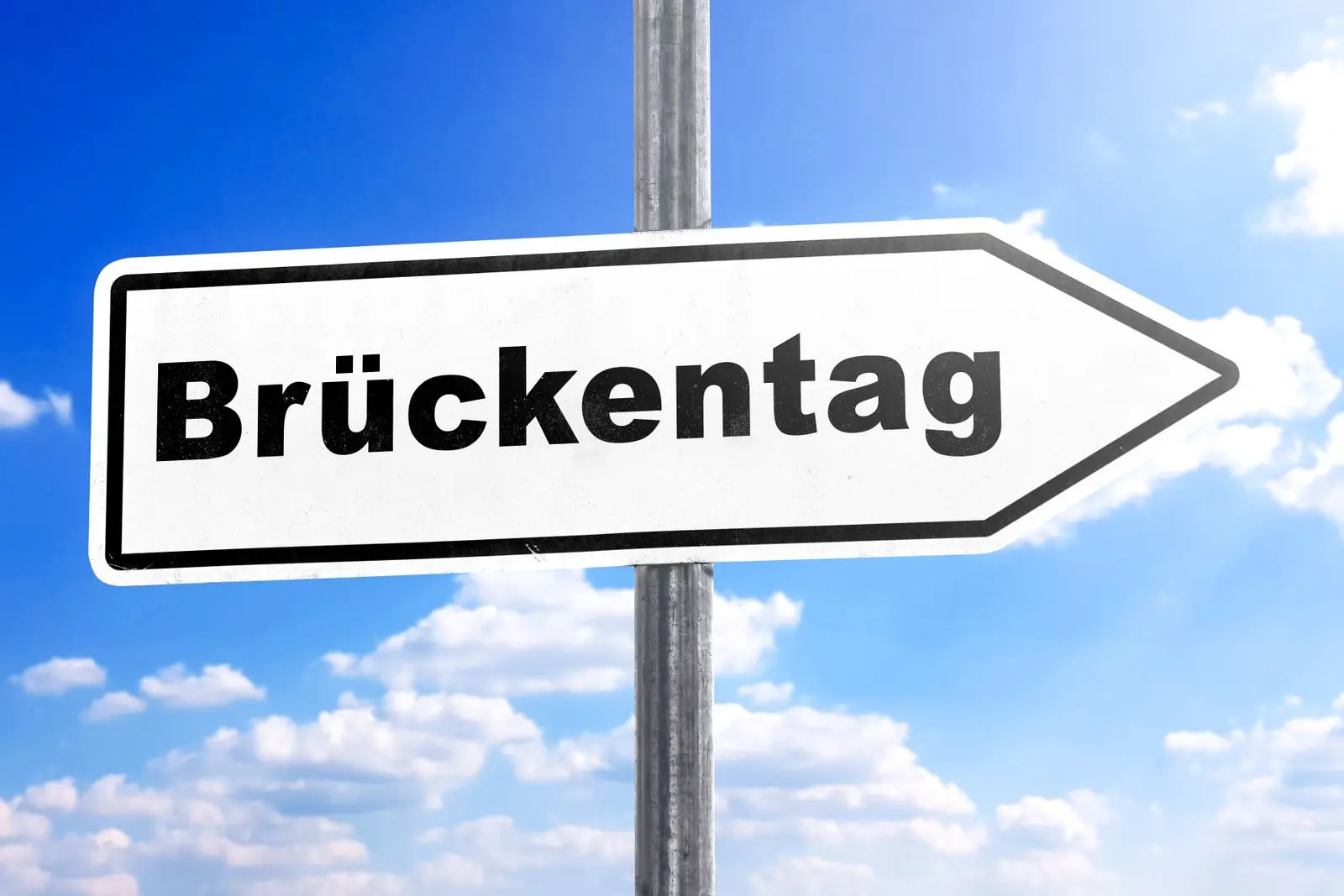 Brückentage im saarland, mehr urlaub auf schild.